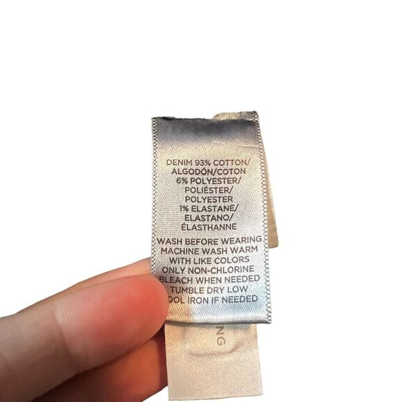 NWT! Loft dark wash belted jeans. Size 2P - Picture 6 of 9